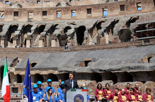 Rome fière du renouveau du Colisée