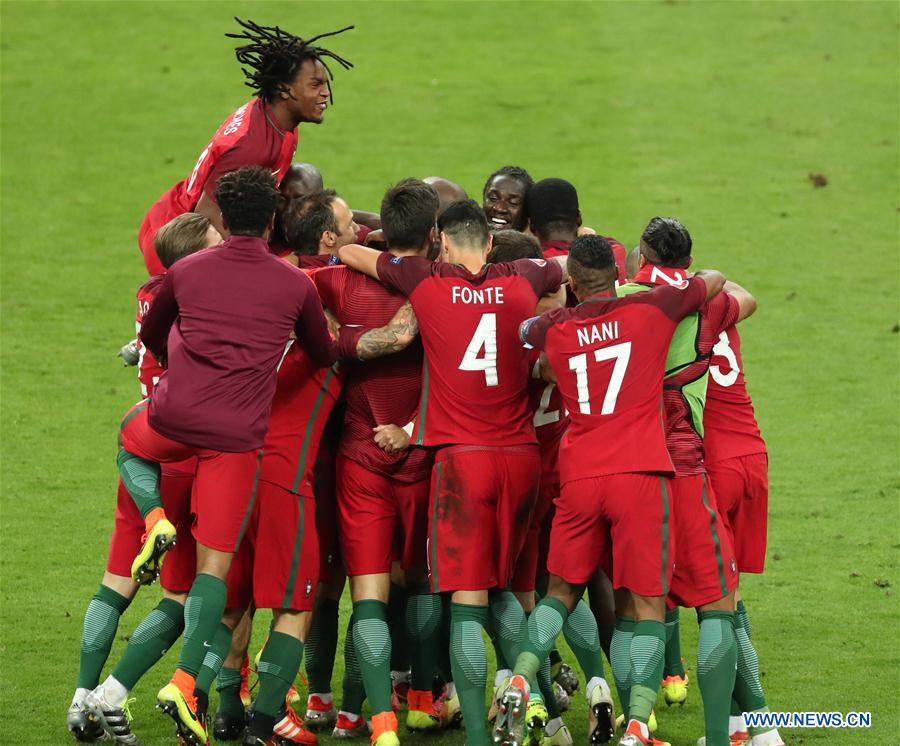 Finale de l'Euro 2016 : la France s'incline face au Portugal (0-1)