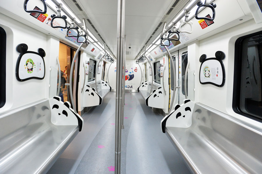 Chengdu : un premier métro sur le thème des pandas