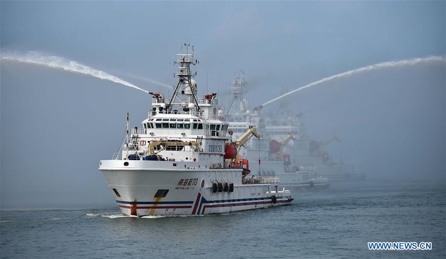 Exercice de sauvetage en mer à Sanya
