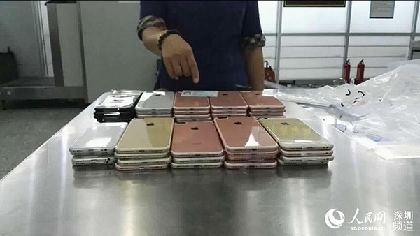 Les douanes de Shenzhen interceptent plus de 400 iPhone 7 et 7 Plus