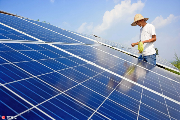 Appels à développer l'industrie photovoltaïque de la Chine