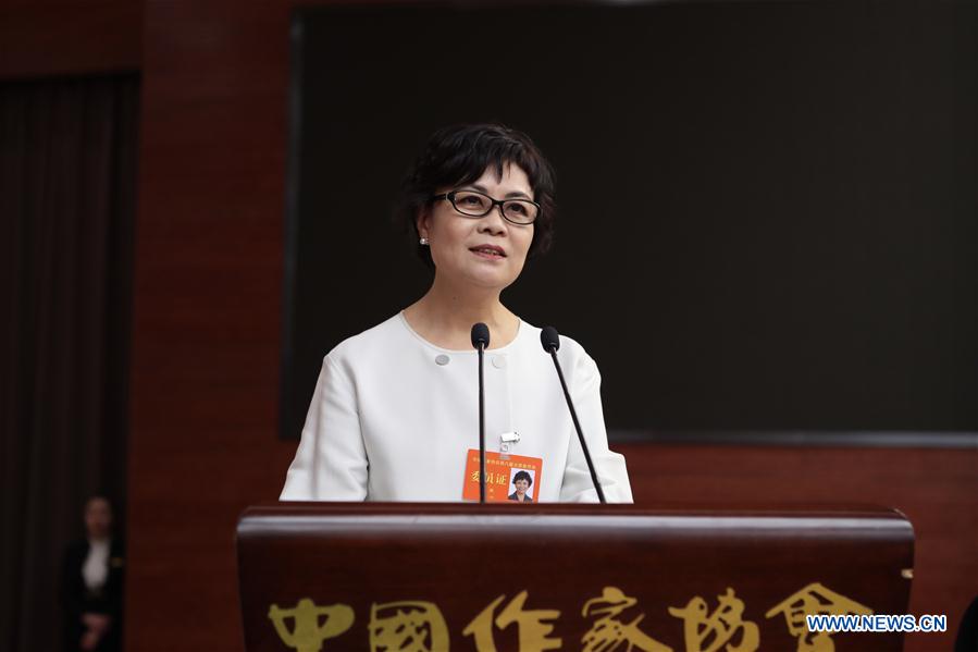 Tie Ning élue présidente de la Fédération chinoise des hommes de lettres et des artistes de Chine