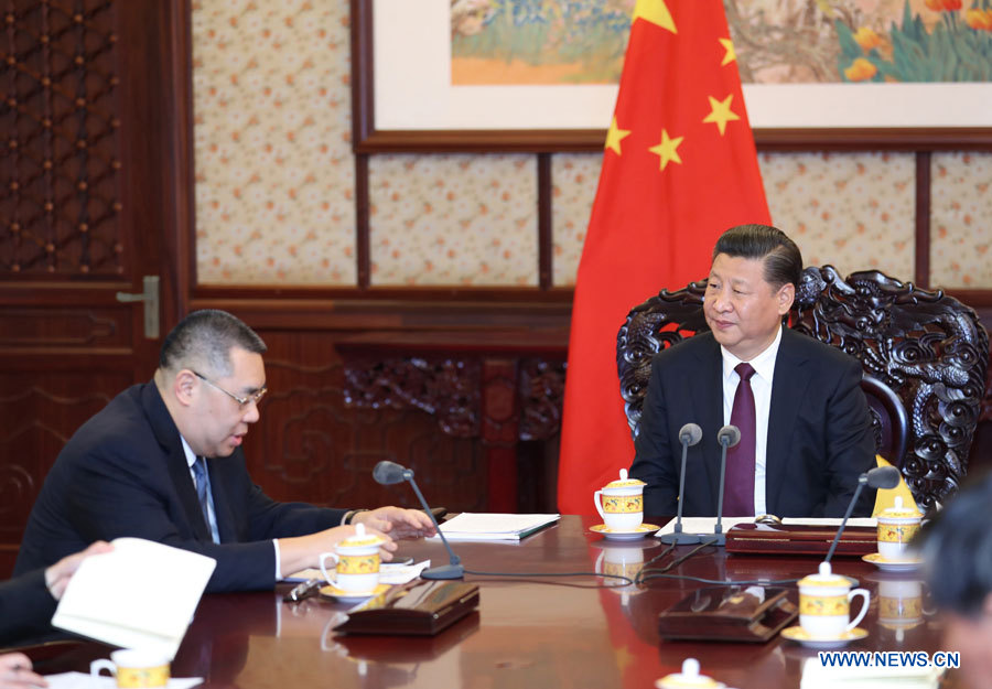 Xi Jinping rencontre le chef de l'exécutif de la RAS de Macao