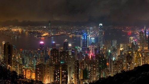 Hong Kong et Shanghai restent des villes compétitives