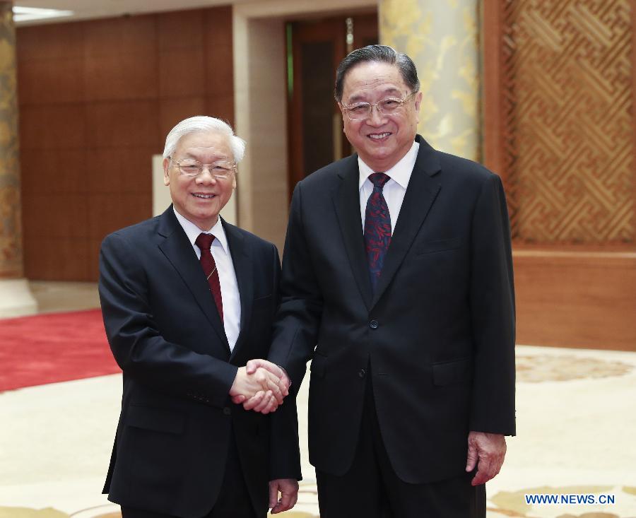 Des dirigeants chinois rencontrent le chef du Comité central du Parti communiste vietnamien