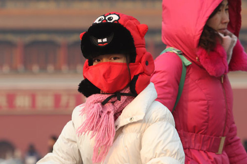 Pollution : les Chinois se ruent sur des masques japonais