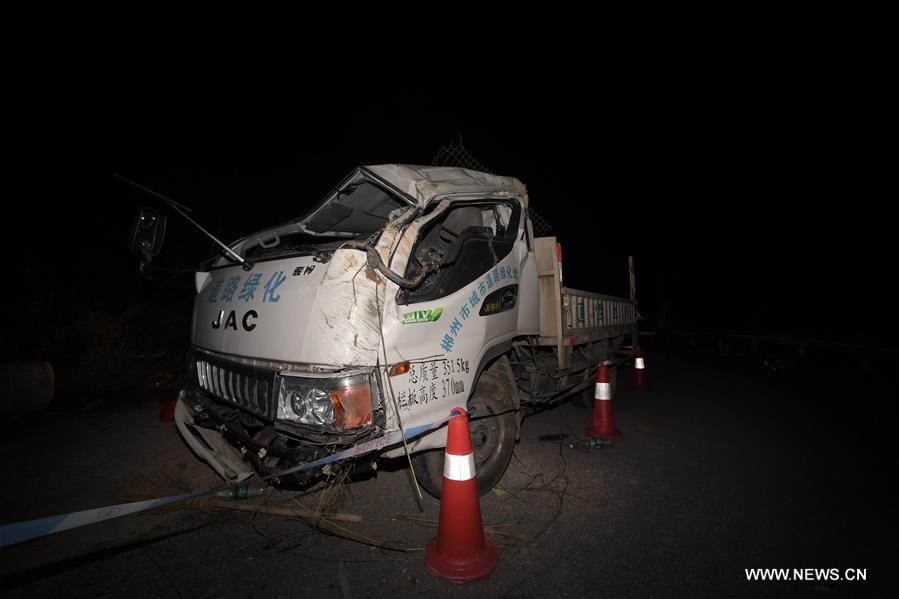 Chine : 12 morts et 19 blessés après le renversement d'un camion au Hunan