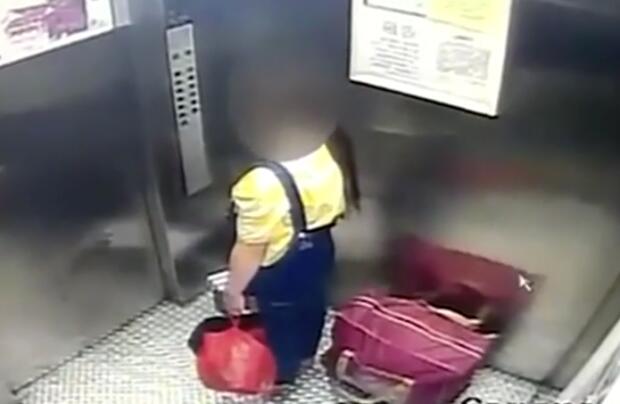 Une adolescente de 15 ans filmée en train de jeter son bébé à la poubelle à Shenzhen