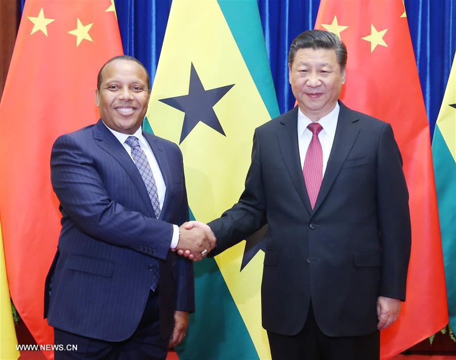 Le président chinois Xi Jinping appelle au soutien mutuel entre la Chine et Sao Tomé-et-Principe