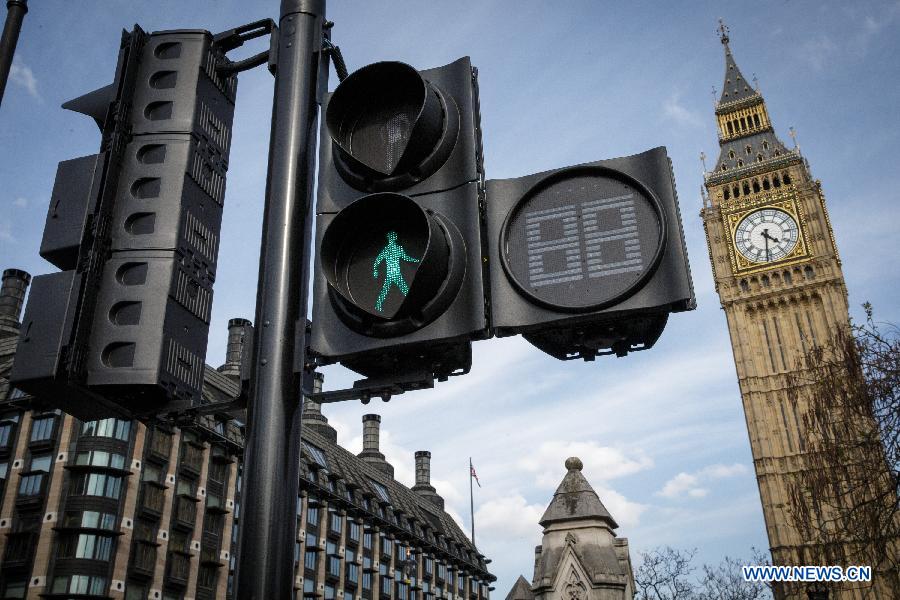 Le Parlement britannique approuve la tenue d'élections législatives anticipées