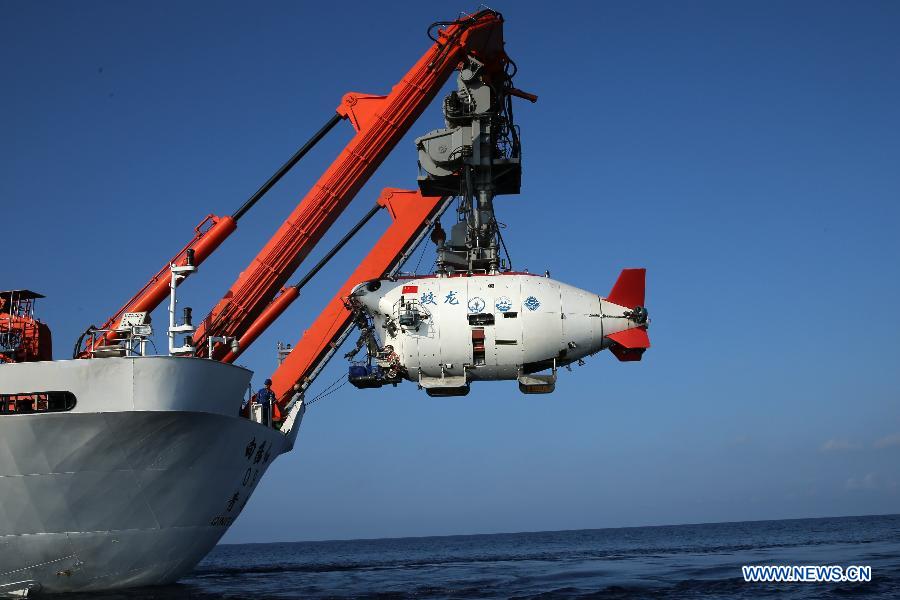 Le submersible chinois Jiaolong découvre des nodules polymétalliques en mer de Chine méridionale