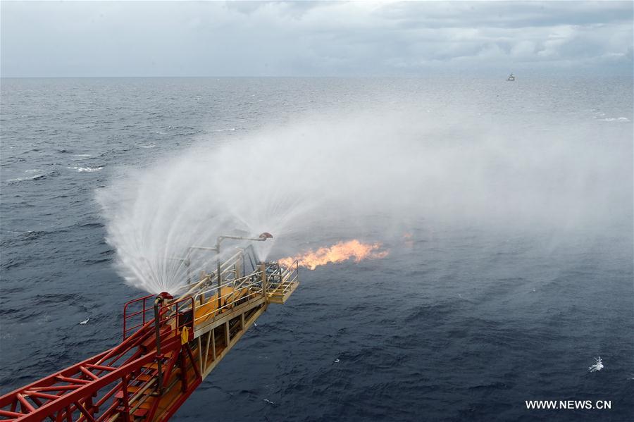 La Chine réussit à extraire de la glace combustible en mer de Chine méridionale
