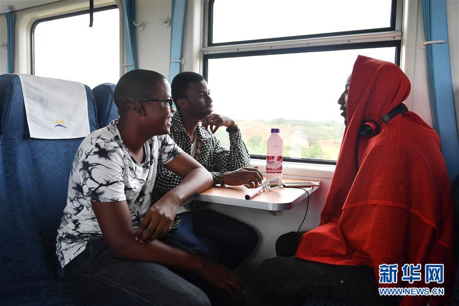 Lancement officiel de la voie ferrée Mombasa-Nairobi 