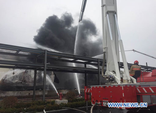 Chine : huit morts et neuf blessés à la suite d'une explosion dans une usine pétrochimique