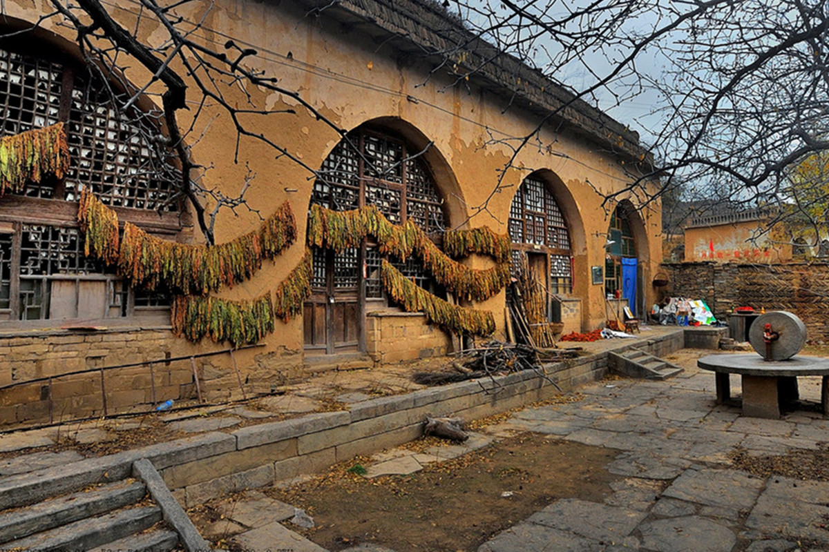 Les grottes du Nord du Shaanxi : un rare « fossile vivant » du patrimoine culturel chinois
