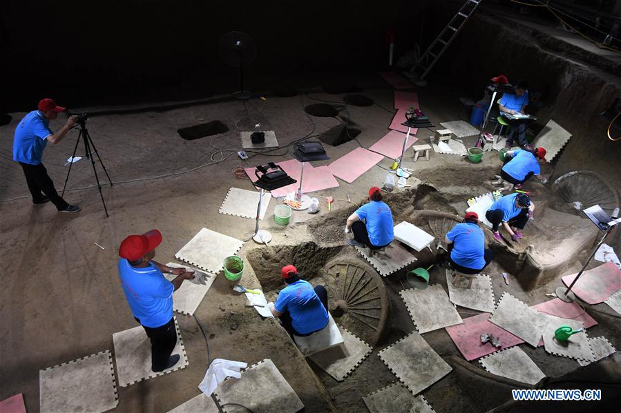Chine : fouilles d'une tombe datant de la période des Printemps et des Automnes
