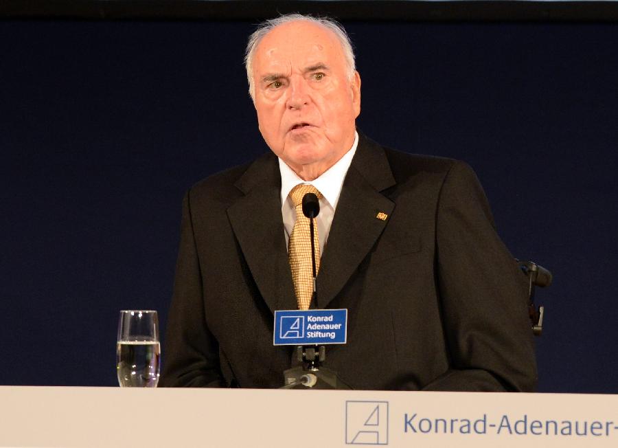 L'ex-chancelier allemand Helmut Kohl meurt à 87 ans