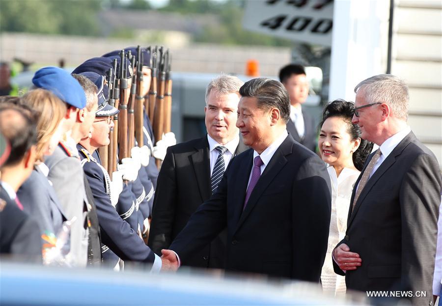 Xi Jinping arrive à Berlin pour une visite d'Etat en Allemagne