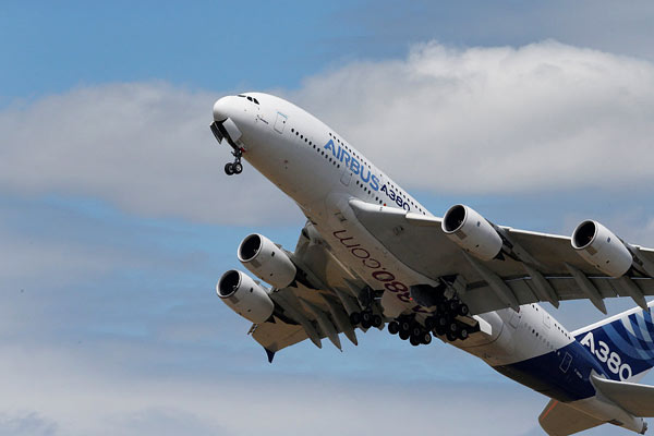 Airbus signe un accord de vente de 140 avions avec la Chine
