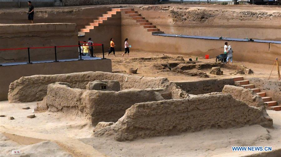 Chine : fouilles de la Porte de Xinzheng à Kaifeng