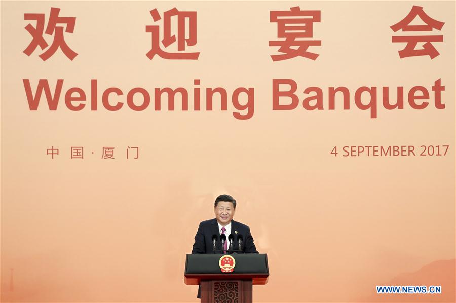 Xi Jinping appelle à la solidarité des économies émergentes et des pays en développement