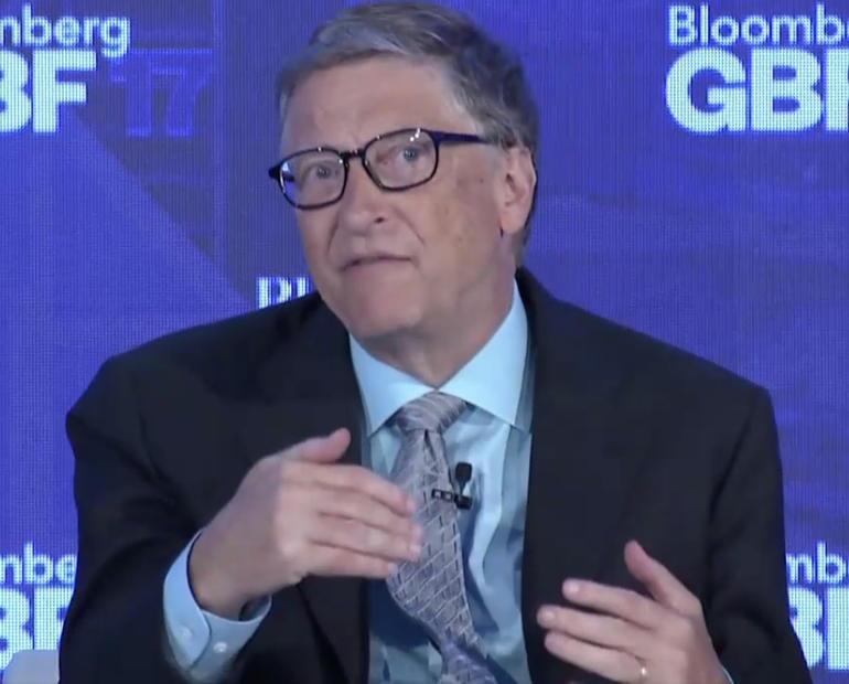 Bill Gates regrette de n'avoir pas inventé un bouton unique « Ctrl-Alt-Delete »