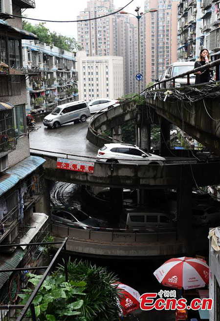 Un parking en colimaçon à Chongqing