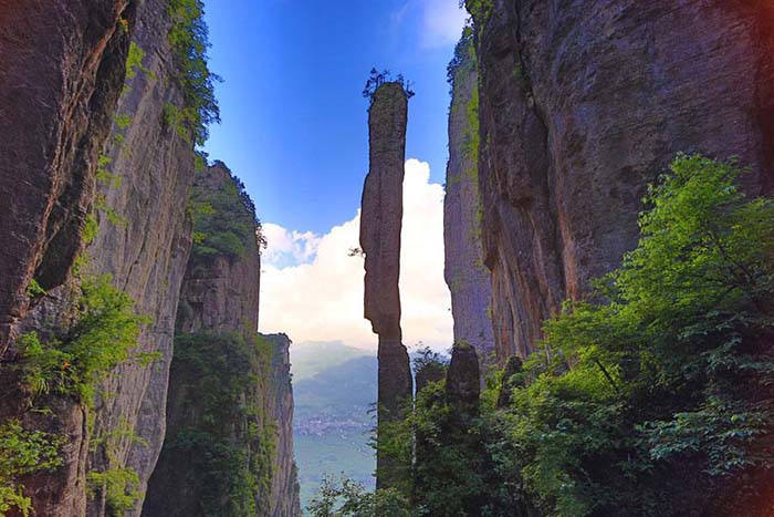 La beauté du Grand Canyon du Hubei