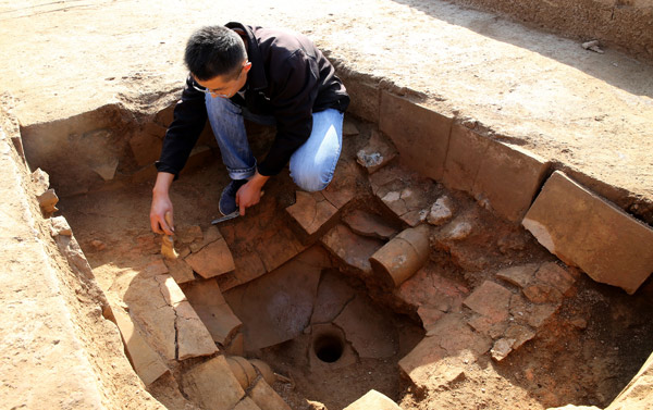 Découverte d'anciens bains royaux Qin près de Xi'an