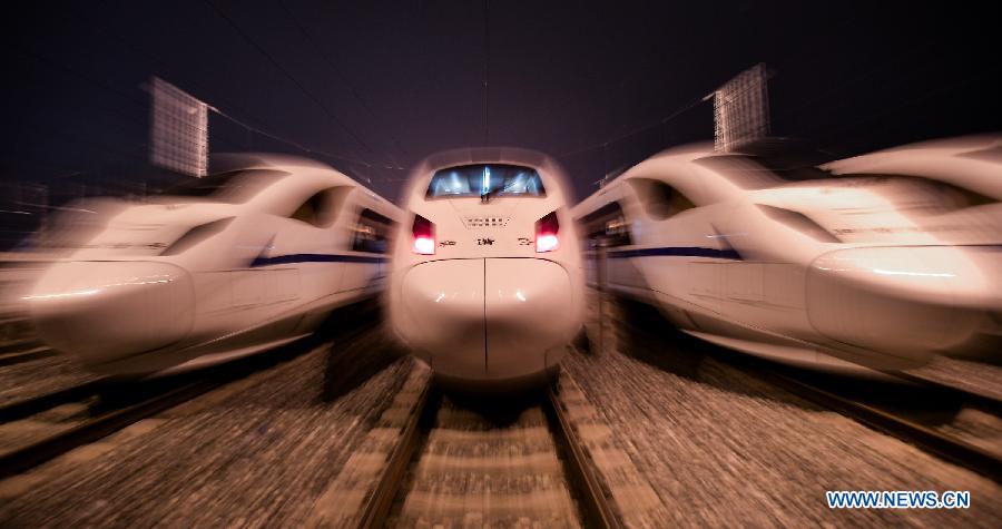 Chine : des trains à grande vitesse raccourciront le voyage entre des villes de l'ouest