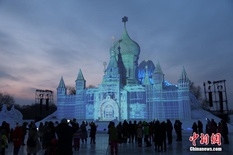 Spectacle de neige et de lumière 3D à Harbin
