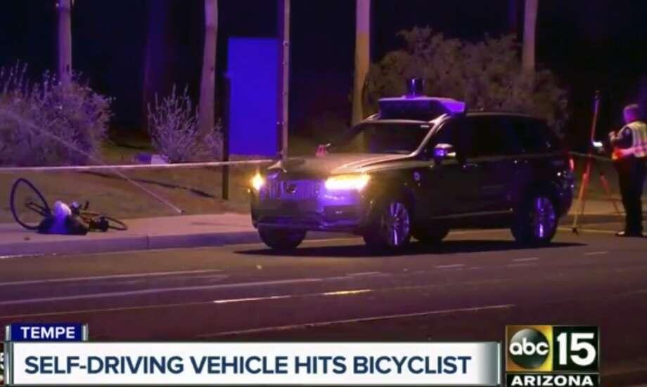 Une femme renversée et tuée par une voiture autonome Uber aux États-Unis