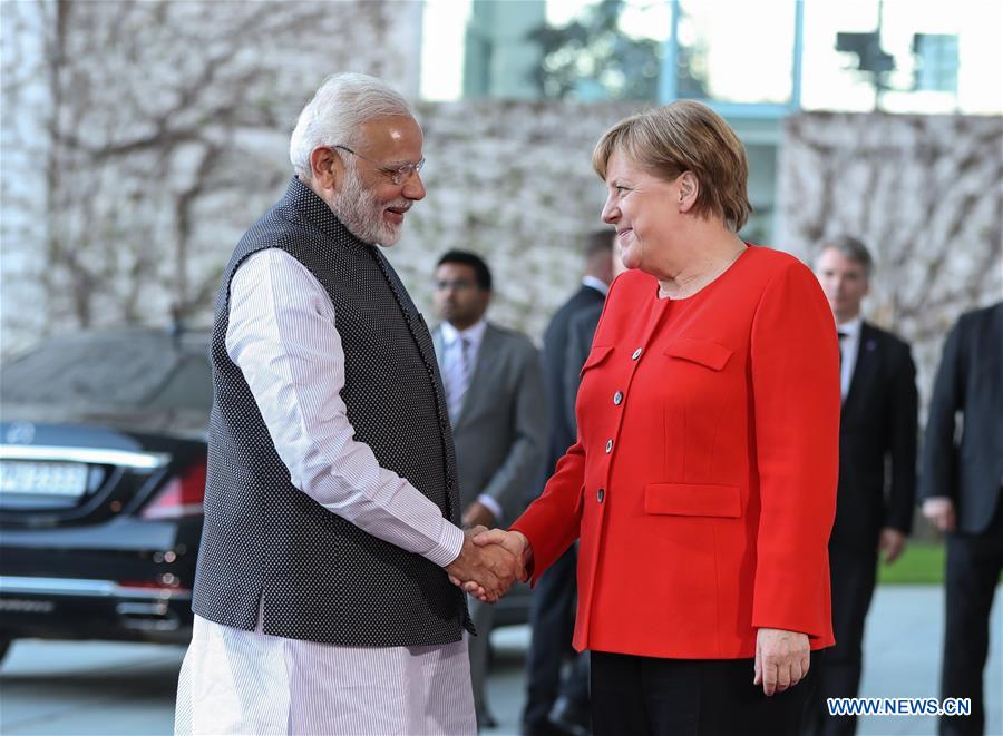 Le Premier ministre indien à Berlin pour un échange de vues avec Merkel
