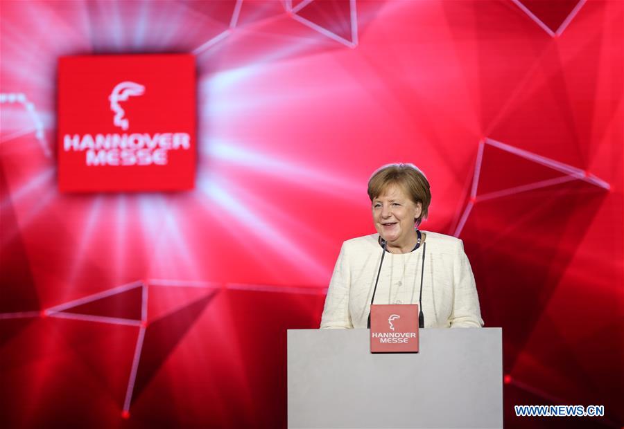 Ouverture de la Foire de Hanovre : Angela Merkel défend le libre-échange