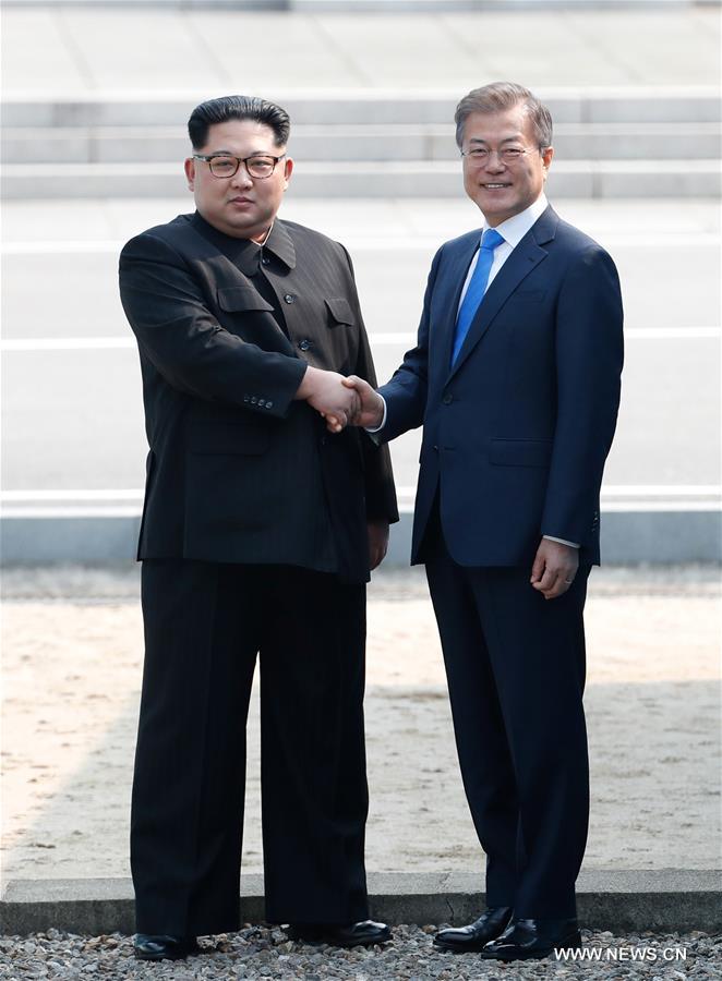 Les dirigeants de la Corée du Sud et de la RPDC commencent leurs discussions officielles