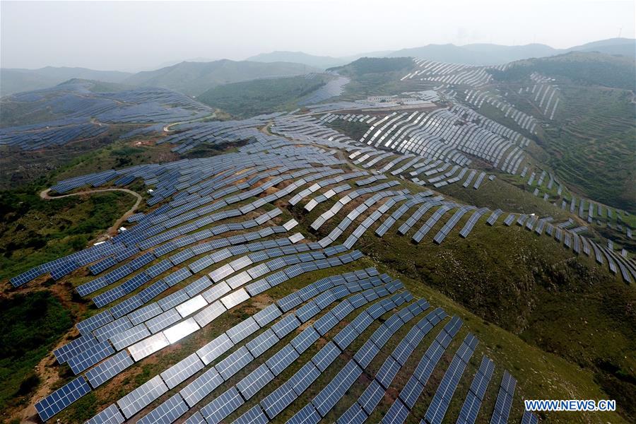 Des centrales photovoltaïques pour enrichir les campagnes chinoises