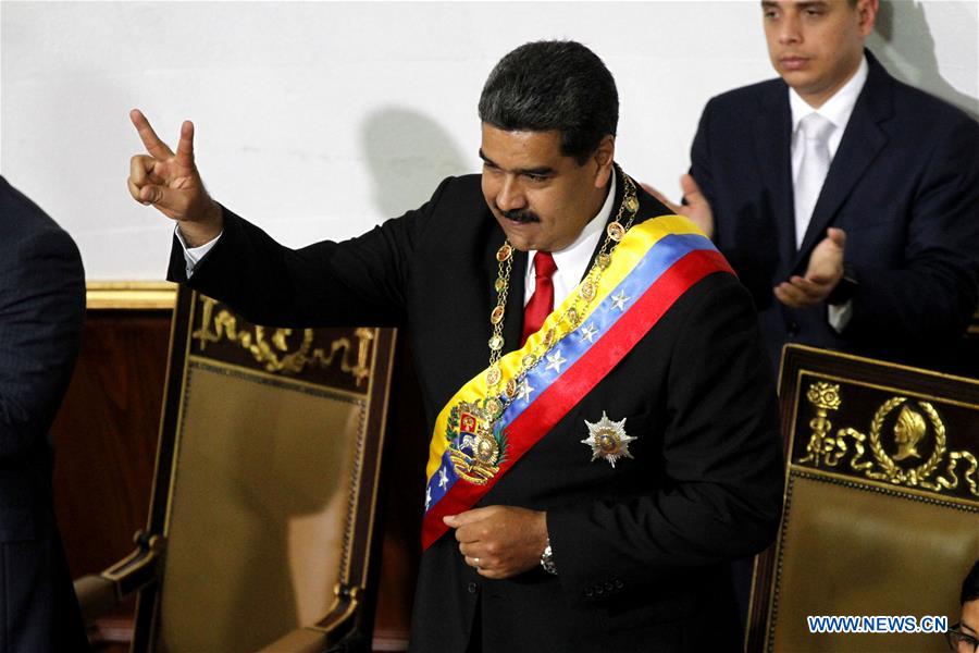 Venezuela : Maduro prête serment pour un second mandat présidentiel, propose une amnistie des manifestants violents