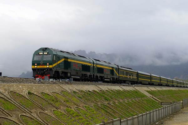 Lancement d'un projet de chemin de fer entre le Tibet et le Népal