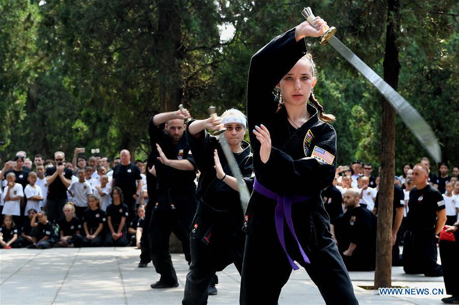 La pratique des arts martiaux au Temple de Shaolin