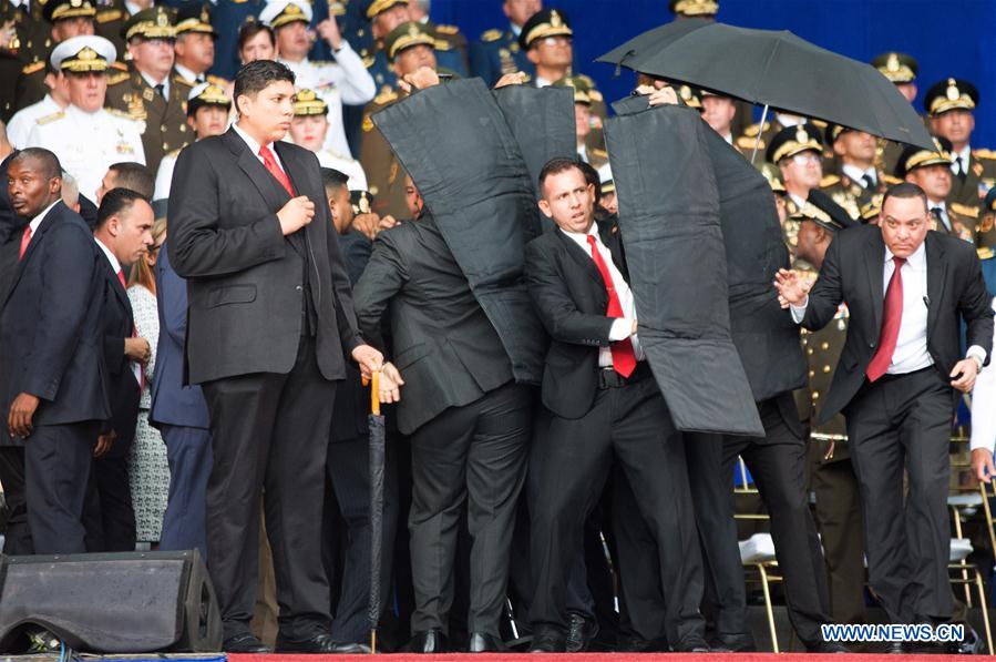 Le président vénézuélien Maduro sain et sauf après une attaque au drone