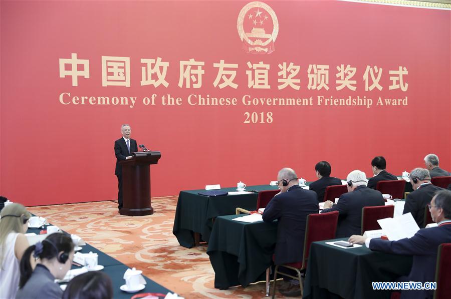 La Chine décerne le Prix de l'amitié à des experts étrangers