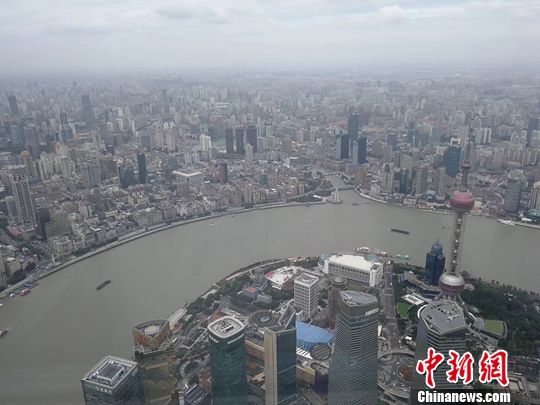 Shanghai : 97% des employés de bureau ont des problèmes de santé