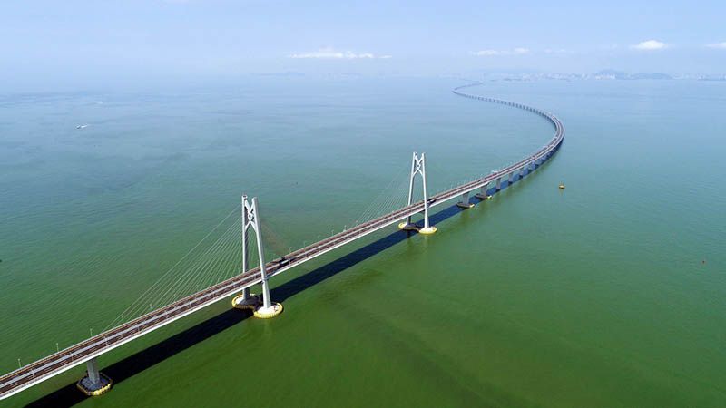 Le pont Hong Kong-Zhuhai-Macao ouvrira le 23 octobre