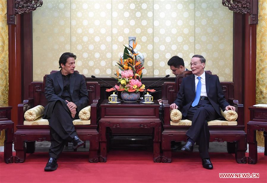 Le vice-président chinois rencontre le Premier ministre pakistanais