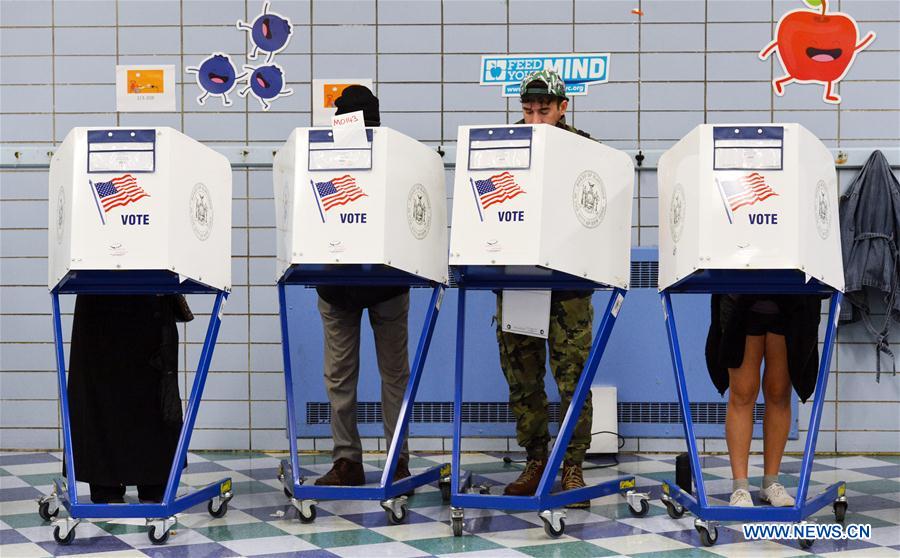 Etats-Unis : ouverture des bureaux de vote pour les élections de mi-mandat 2018 