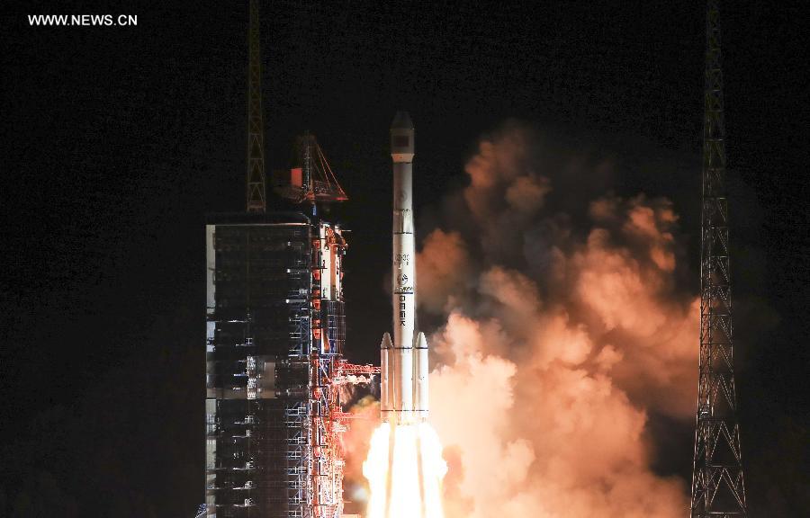 La Chine lance un satellite d'essai de technologie de télécommunication