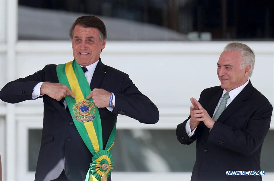 Jair Bolsonaro prête serment comme nouveau président du Brésil