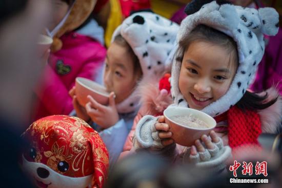 Le Festival Laba, une journée de bénédiction pour le Nouvel An chinois
