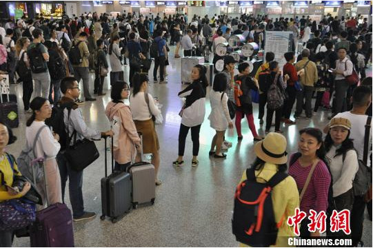 Le déficit touristique de la Chine va dépasser les 100 millions de voyages d'ici cinq ans